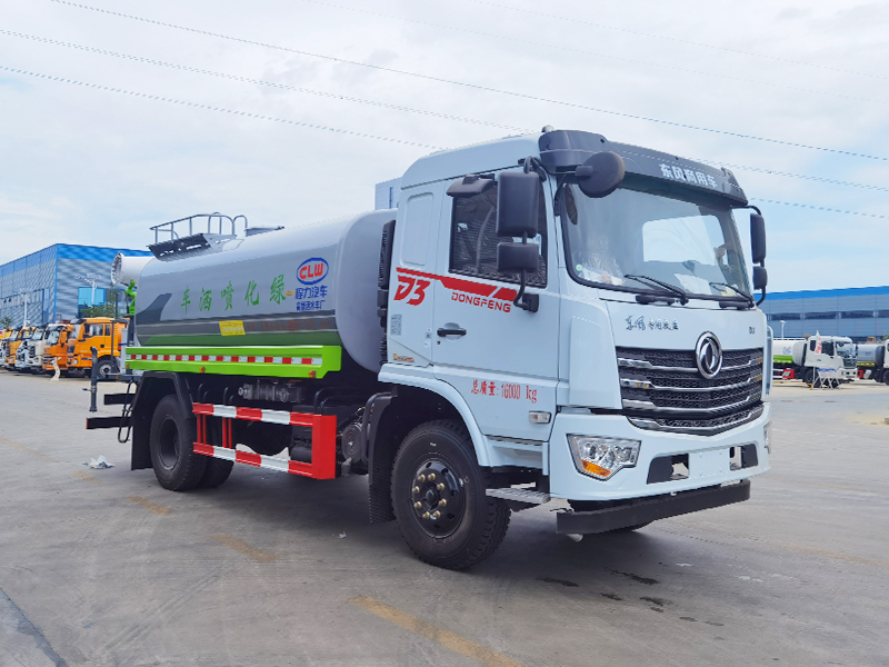 東風(fēng)專(zhuān)底D3灑水車(chē)